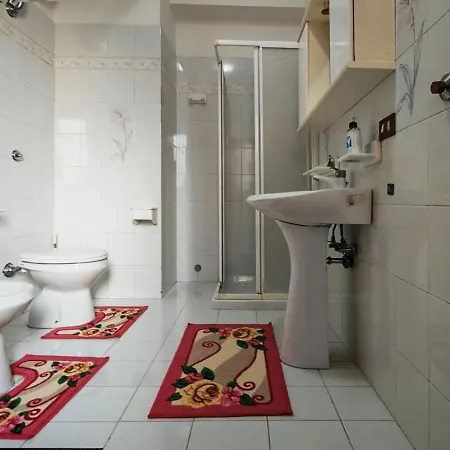 Tra Mari E Monti Appartement *